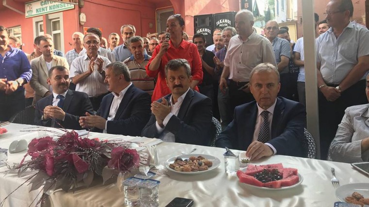 Ak Parti Zonguldak Milletvekilleri Çaycuma'da Vatandaşlarla Buluştu...
